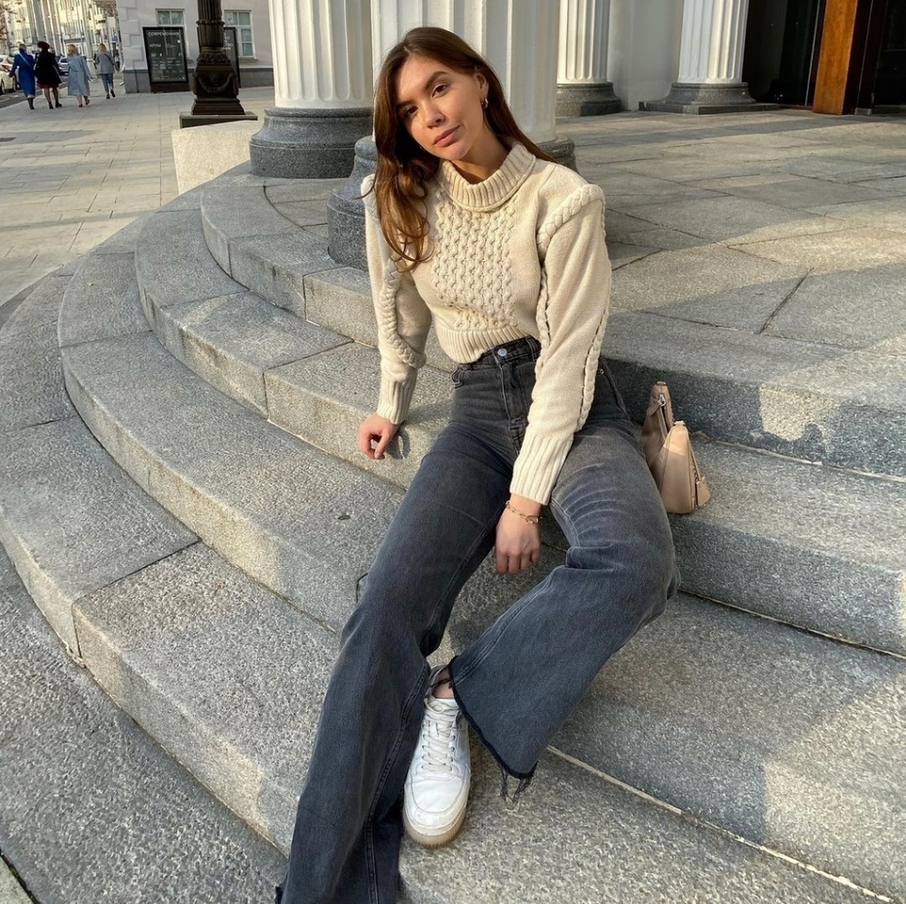 Zara Shoulder Pad Knit Sweater - Picture 4 of 13